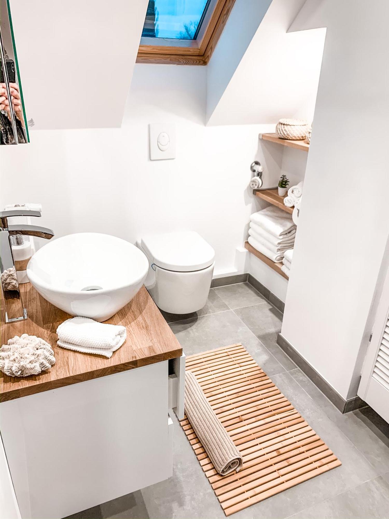 Stilvolle Dachgeschosswohnung In Duesternbrook Kiel Exterior foto